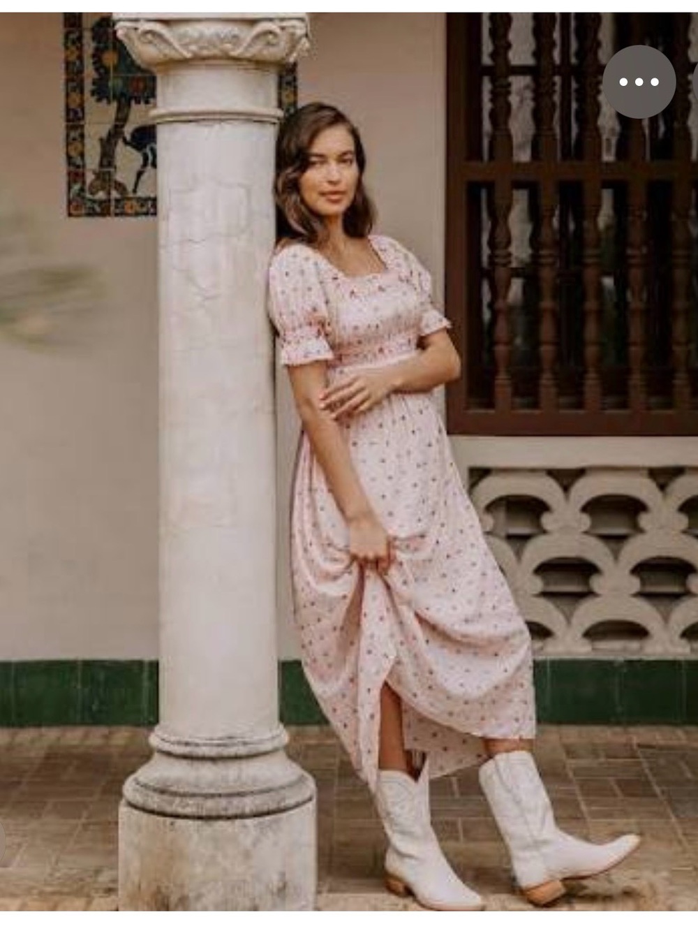 Tecovas Chloe pearl ostrich